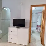 Gemuetliche In Ca100m Vom Playa Del Cura Entfernt تورّيفيِخا